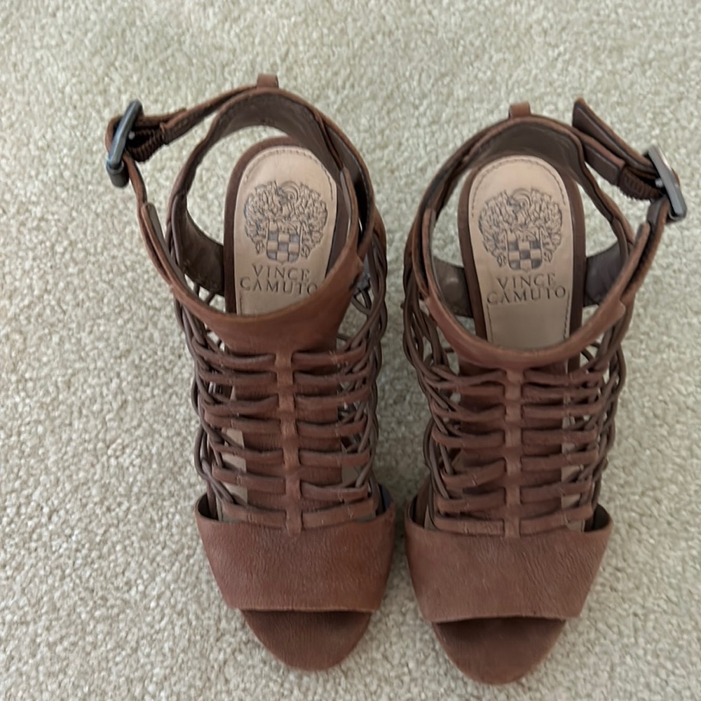 Vince Camuto, sandal, size 6